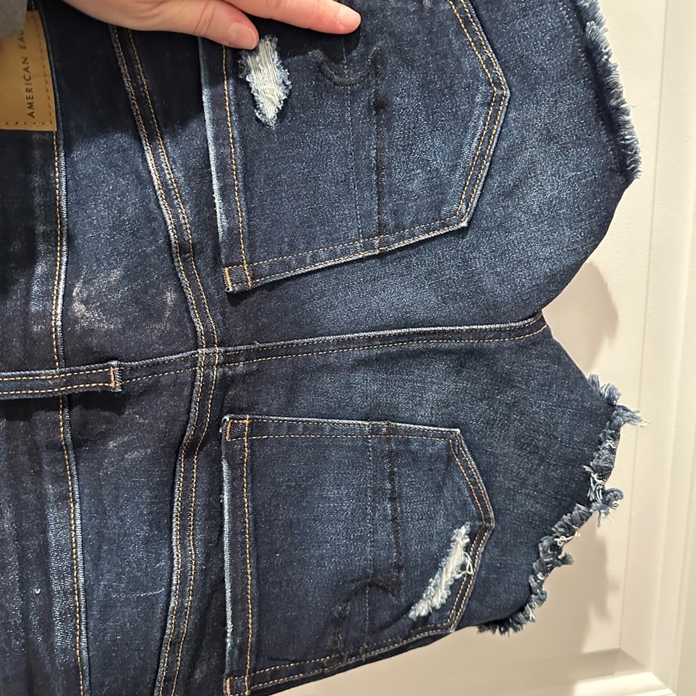 American eagle Jean shorts - Picture 3 of 4